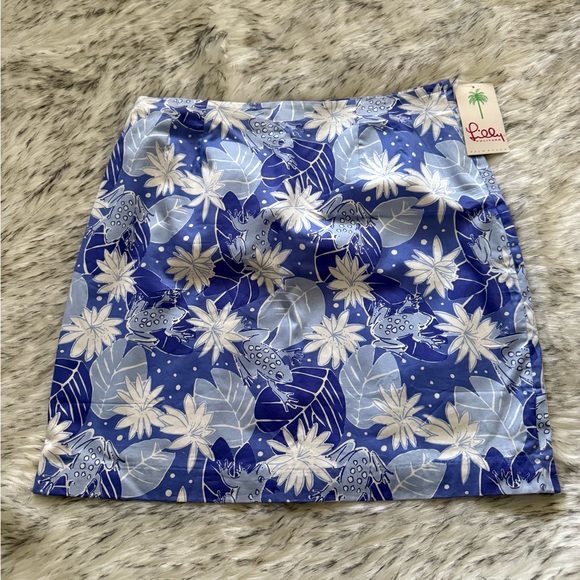 Lilly Pulitzer Blue and White Floral Skirt - Picture 1 of 5